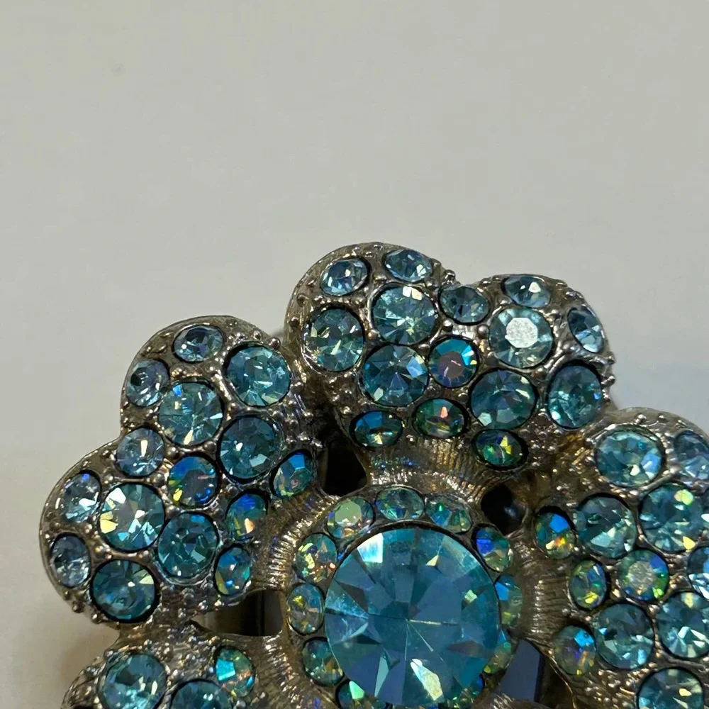 Blue Rhinestone Flower Claw‎ Clip